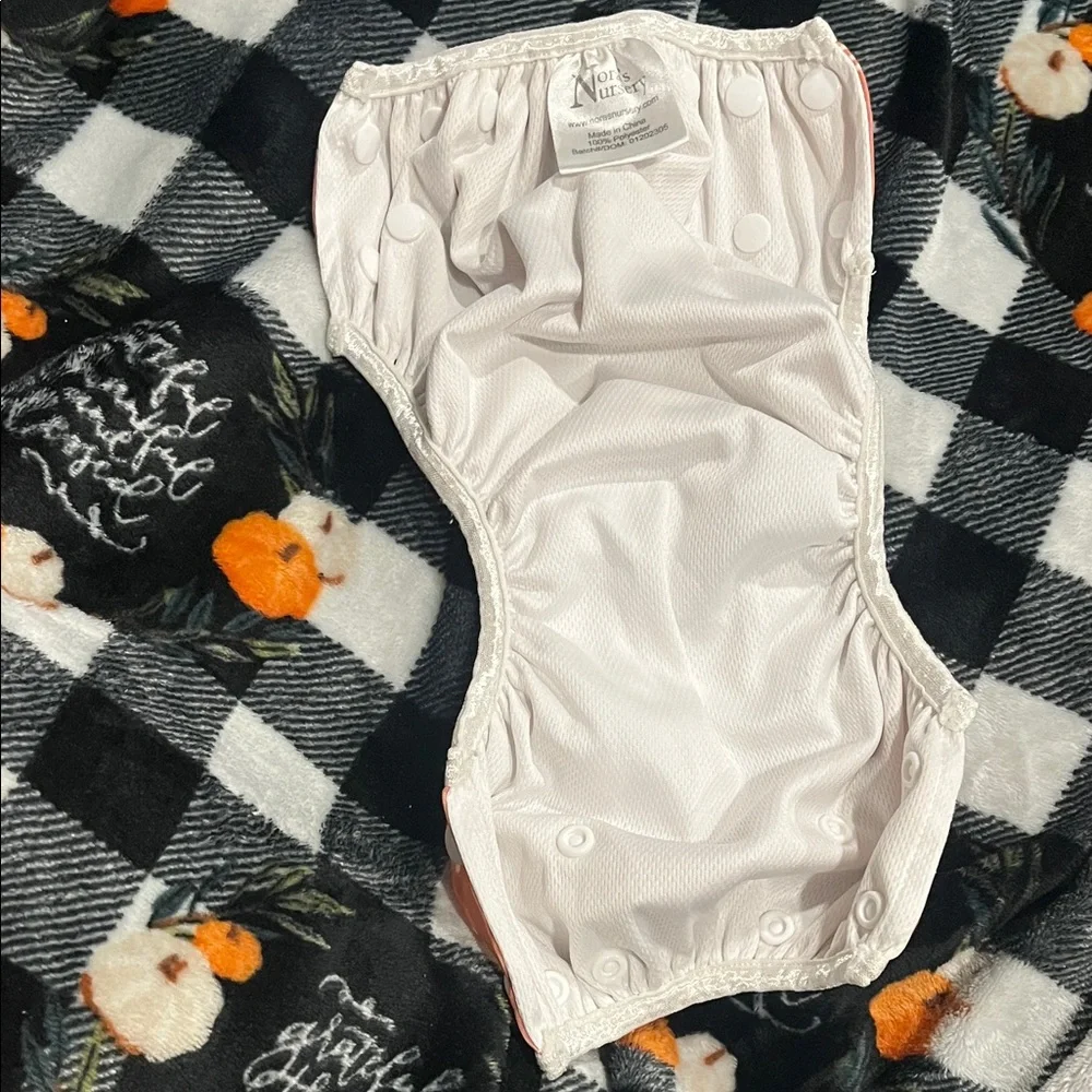 B51 Neutral Nora’s Nursery Cloth Diaper Cover— EUC